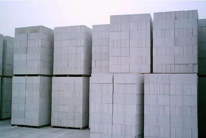 泡沫磚攪拌機(jī)360度無死角混合攪拌刷新了行業(yè)領(lǐng)域攪拌新工藝